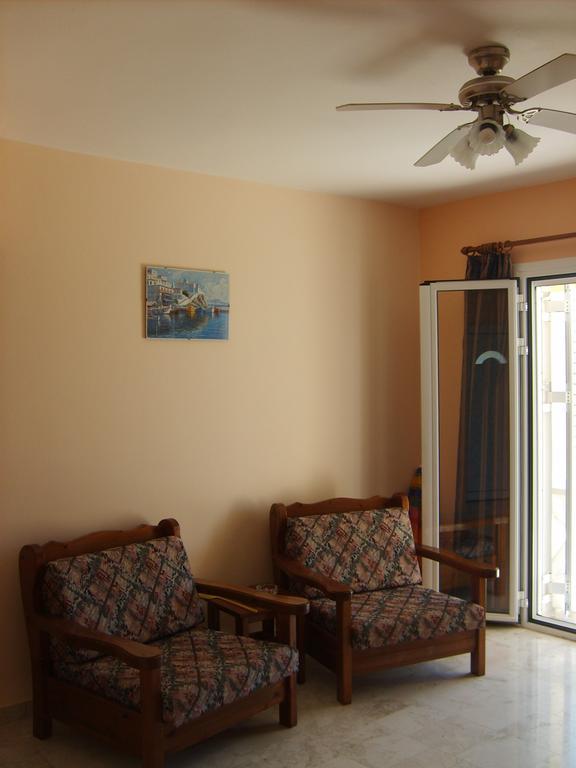 Gouna'S Aparts Apartment Xi Beach Exterior foto